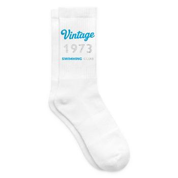 Vintage 1973 – Swimming Club Retro Geburtsjahr - Tennissocken - Weiß - Rechts