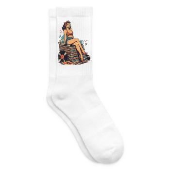 Retro Pin-Up auf riesigem Schallplatten-Stapel - Tennissocken - Weiß - Rechts