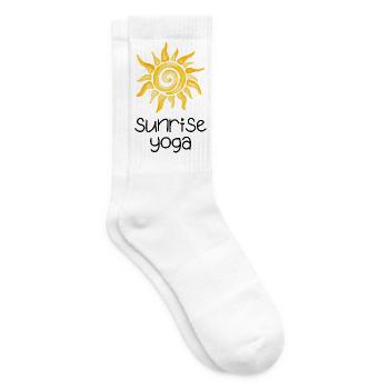Sunrise Yoga - Design mit gelber Sonne - Tennissocken - Weiß - Rechts