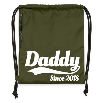 Father Father's Day Child Best Father, Daddy since 2018 - Gymsac made from recycled material - military green - Front