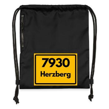 ALTE POSTLEITZAHL PLZ, BRANDENBURG 7930 HERZBERG - Turnbeutel aus Recycling-Material - Schwarz - Vorne