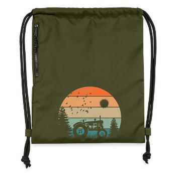 Oldtimer-Traktor bei pastellfarbenem Sonnenuntergang - Turnbeutel aus Recycling-Material - military Green - Vorne