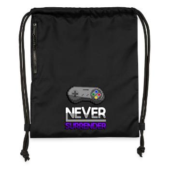 NEVER SURRENDER (Lila) + SNES Controller - Gaming - Turnbeutel aus Recycling-Material - Schwarz - Vorne