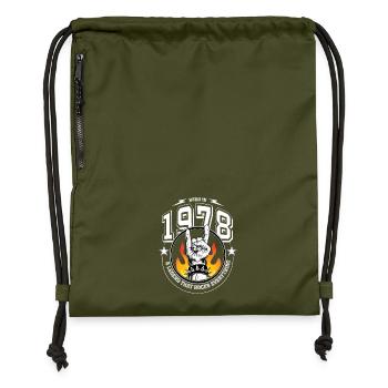 1978 Birthday, rocks everything - Gymsac made from recycled material - military green - Front