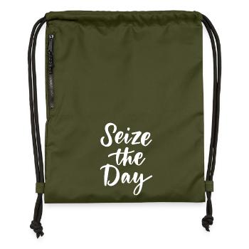 Nutze den Tag - Turnbeutel aus Recycling-Material - military Green - Vorne