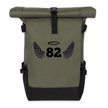 Engel Nummer 82 – Flügel zum 82. Geburtstag - Rolltop Rucksack - Olive/Schwarz - Vorne