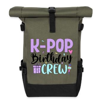 K Pop Birthday Crew - Rolltop Rucksack - Olive/Schwarz - Vorne
