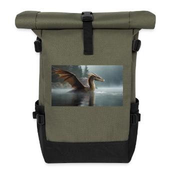 Ein realistischer böser dunkler Drache in einem nebligen Fluss - Rolltop Rucksack - Olive/Schwarz - Vorne