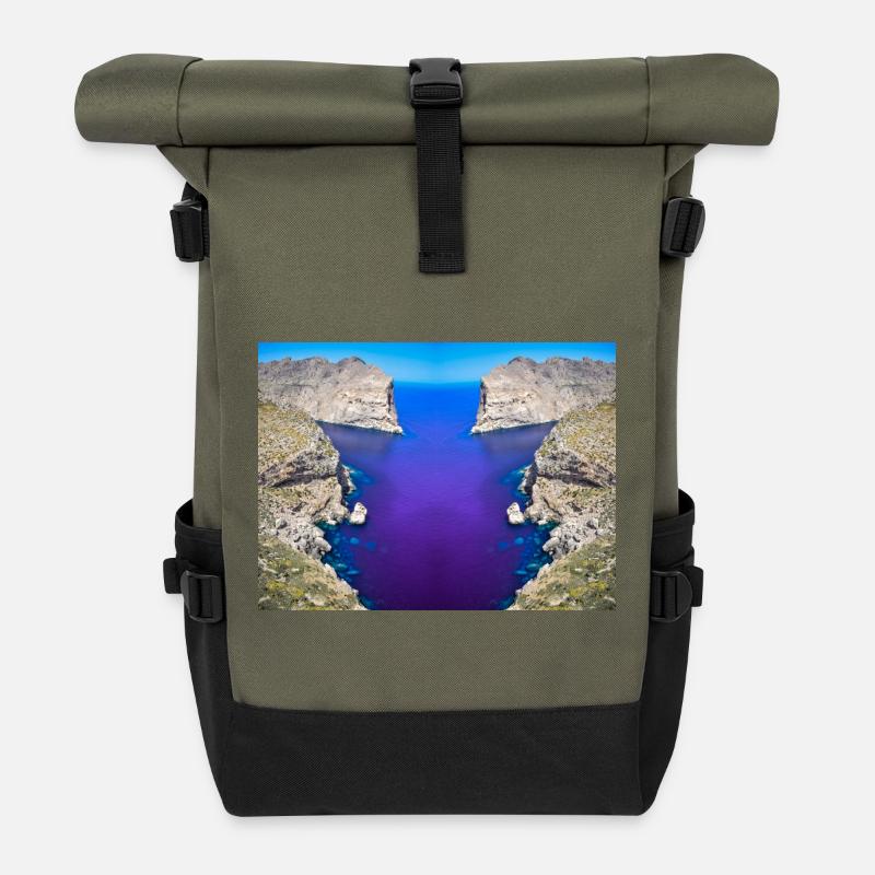 Mallorca Cap Formentor Verfremdung V.1 - Rolltop Rucksack - Olive/Schwarz