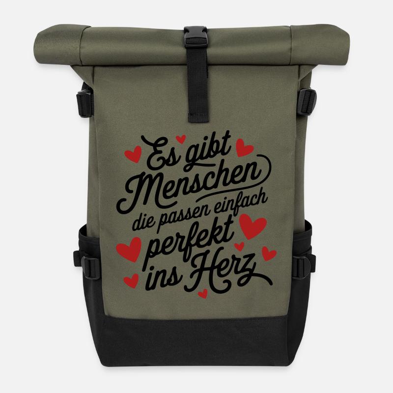 Es gibt Menschen die passen perfekt ins Herz - Rolltop Rucksack - Olive/Schwarz