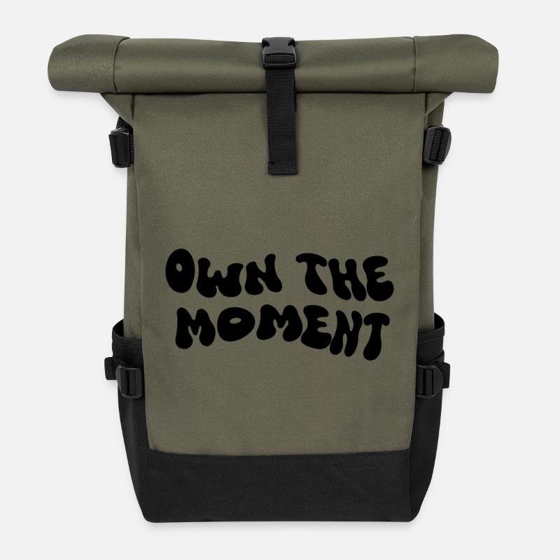 Own The Moment - Rolltop Rucksack - Olive/Schwarz