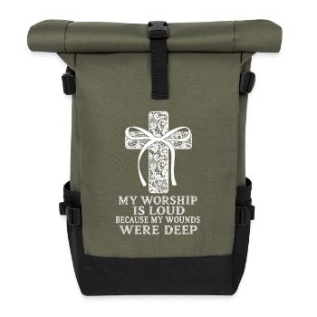 Meine Anbetung ist laut, weil meine Wunden tief waren - Rolltop Rucksack - Olive/Schwarz - Vorne