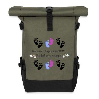 Nouveau chapitre en 2025: Bébé en route - Sac à dos roll top - olive/noir - Devant