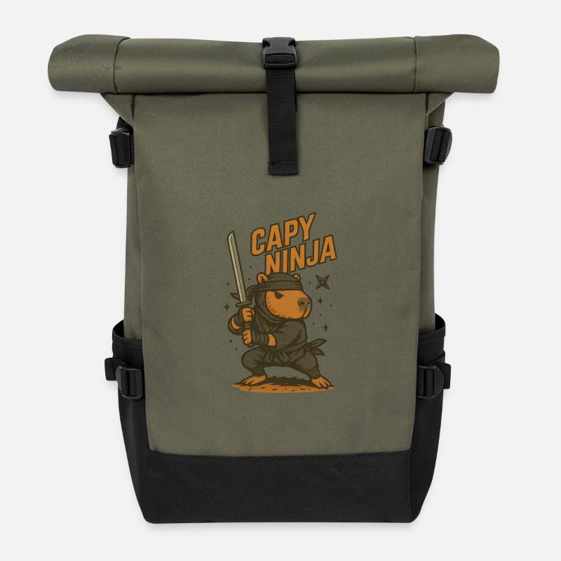 Shadow Capy – Ninja Capybara Shirt ⚔️
 - Rolltop Rucksack - Olive/Schwarz