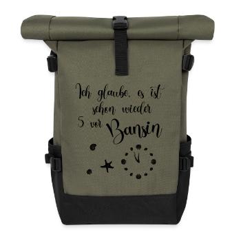 Ich glaube es ist schon wieder 5 vor Bansin - Rolltop Rucksack - Olive/Schwarz - Vorne