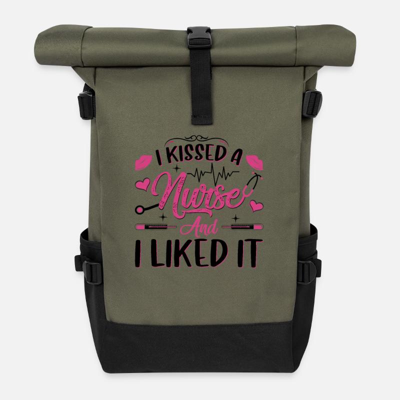 Ich habe eine Krankenschwester geküsst - Rolltop Rucksack - Olive/Schwarz