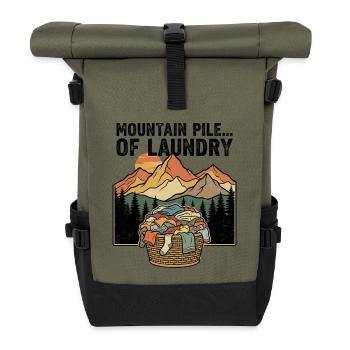 Mountain of Laundry – Outdoor Humor Berg Wäsche - Rolltop Rucksack - Olive/Schwarz - Vorne