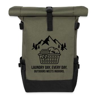 Mountain of Laundry – Outdoor Humor Berg Wäsche - Rolltop Rucksack - Olive/Schwarz - Vorne