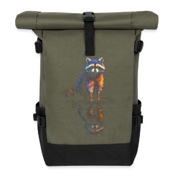 Wasserreflexion Waschbär – Farbenspiel - Rolltop Rucksack - Olive/Schwarz - Vorne