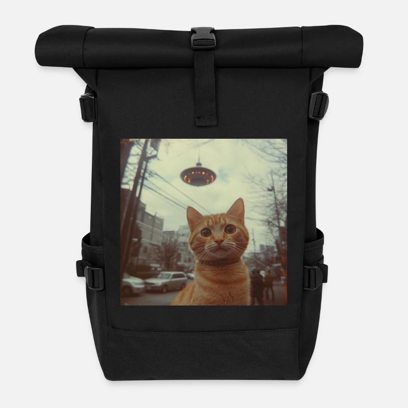 UFO-Katze über Neonstadt - Rolltop Rucksack - Schwarz