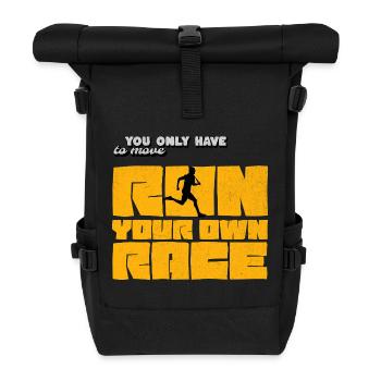 Run Your Own Race – Motivationsshirt Running - Rolltop Rucksack - Schwarz - Vorne