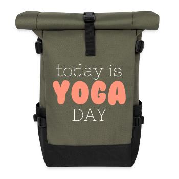 International Yoga Day - Rolltop Rucksack - Olive/Schwarz - Vorne