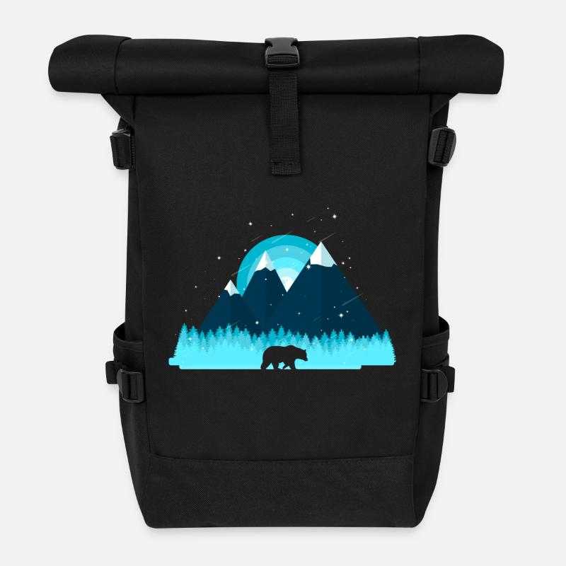 Bär im Wald vor Bergen mit Schnee - Rolltop Rucksack - Schwarz