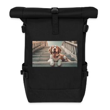 Niedliche Tiere chillen – Hund auf Treppe - Rolltop Rucksack - Schwarz - Vorne