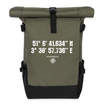 Radebeul Geocacher Geschenk Standort GPS Stadt - Rolltop Rucksack - Olive/Schwarz - Vorne