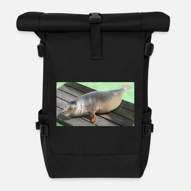 Robbenjunges auf Texel - Rolltop Rucksack - Schwarz