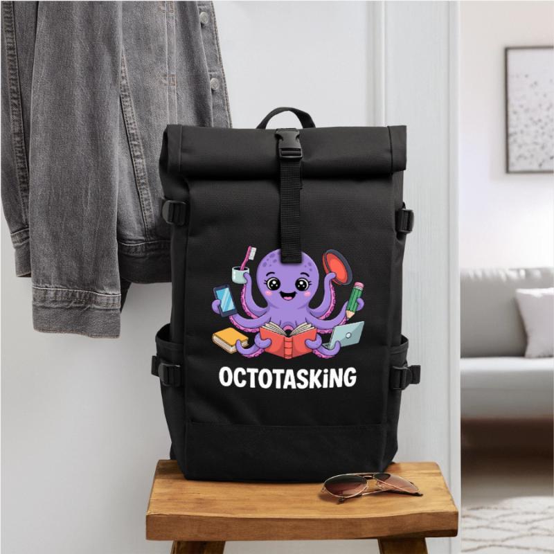 Octotasking Krake im Multitasking Modus Rolltop Rucksack
