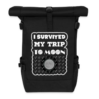 T-Shirt Ich habe meine Reise zum Mond 2025 überlebt - Rolltop Rucksack - Schwarz - Vorne