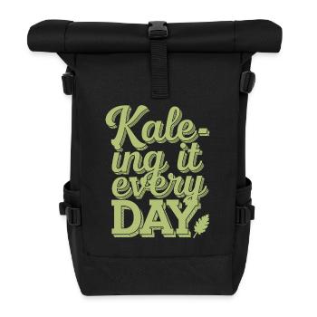 Kale-ing It Every Day - Vegan Vegetarier Design - Rolltop Rucksack - Schwarz - Vorne