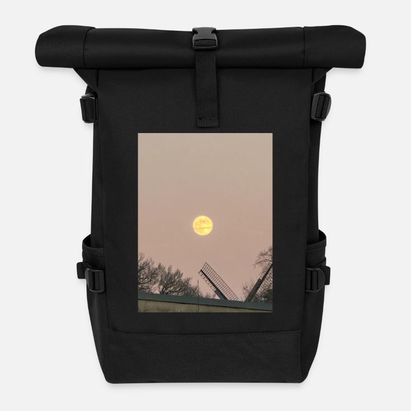 Roter Mond - Rolltop Rucksack - Schwarz