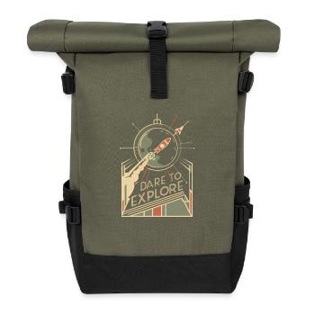 Wage Dich Ins Unbekannte Zu Erforschen - Rolltop Rucksack - Olive/Schwarz - Vorne