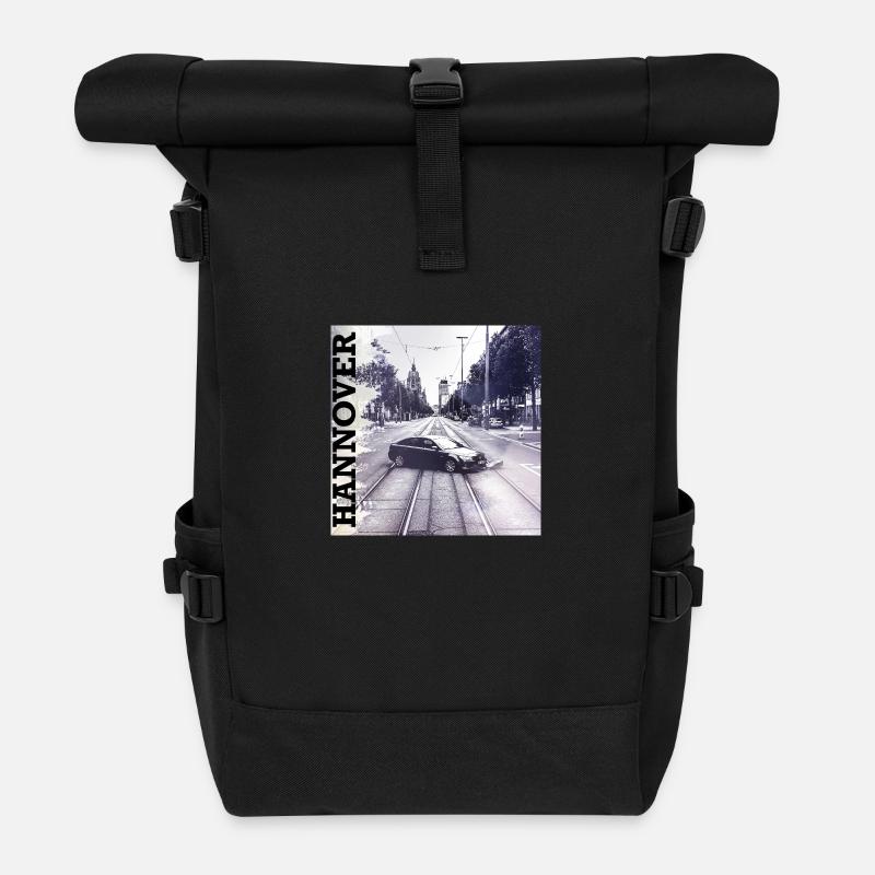 HANNOVER - Auto auf Schiene in „schwarz“ - Rolltop Rucksack - Schwarz