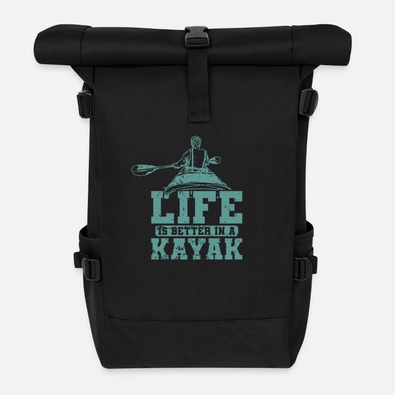 Live is better in a Kayak Paddelboot - Rolltop Rucksack - Schwarz