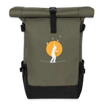 Slackline avec lune en arrière-plan - Sac à dos roll top - olive/noir - Devant