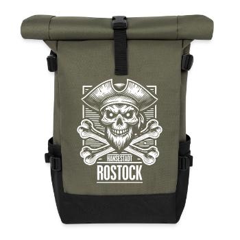 Hansestadt Rostock Pirat Totenkopf - Rolltop Rucksack - Olive/Schwarz - Vorne