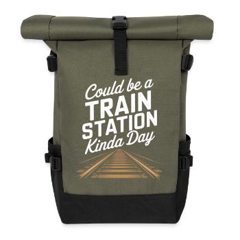 Bahnhoftag Stimmung mit Gleisen - Rolltop Rucksack - Olive/Schwarz - Vorne