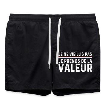 Ich werde nicht alt, ich steigere meinen Wert - Badeshorts - Schwarz - Vorne - AI Model Male 185 light (185cm)