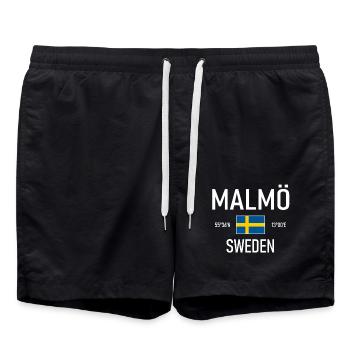 Malmö - Suède - Sverige - Drapeau - Coordonnées - Short de bain - noir - Devant - AI Model Male 185 light (185cm)