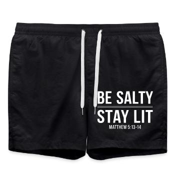 Sei salzig, bleib beleuchtet biblisches Vers-Shirt - Badeshorts - Schwarz - Vorne - AI Model Male 185 light (185cm)