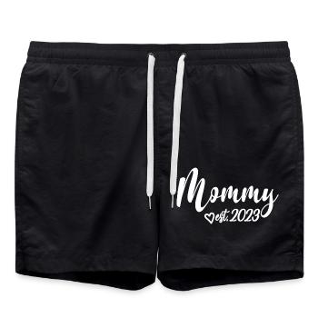 Mommy Est. 2023, Mom To Be, Révélation de grossesse - Short de bain - noir - Devant - AI Model Male 185 light (185cm)