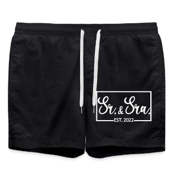 Sr. & Sra. Est. 2022 - Hochzeitsgeschenk für Männer & Frauen - Badeshorts - Schwarz - Vorne - AI Model Male 185 light (185cm)