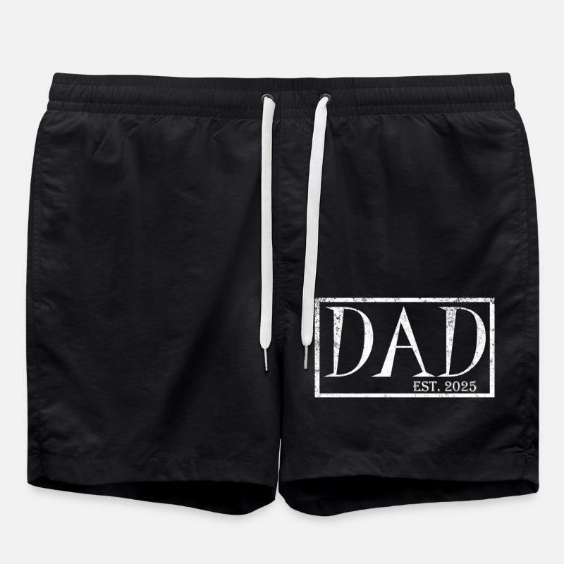 Dad est.2025 - Badeshorts - Schwarz