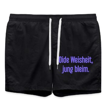 Oide Weisheit, jung bleim – Bavarian saying - Swim Trunks - black - Front - AI Model Male 185 light (185cm)