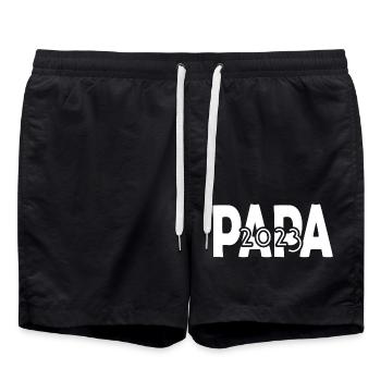 Papa 2023, Vater werden, Eltern, Schwangerschaft - Badeshorts - Schwarz - Vorne - AI Model Male 185 light (185cm)