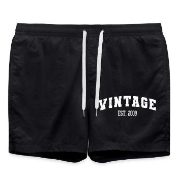 14. Geburtstag, Jahrgang 2009, Für Jungen & Mädchen - Badeshorts - Schwarz - Vorne - AI Model Male 185 light (185cm)