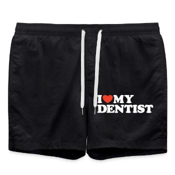 I love my Dentist Herz Shirt - Badeshorts - Schwarz - Vorne - AI Model Male 185 light (185cm)